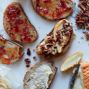 grilled-cheese-and-pepper-jelly-sandwiches